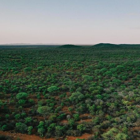 Kifaru Bush Camp Hotel Outjo Luaran gambar