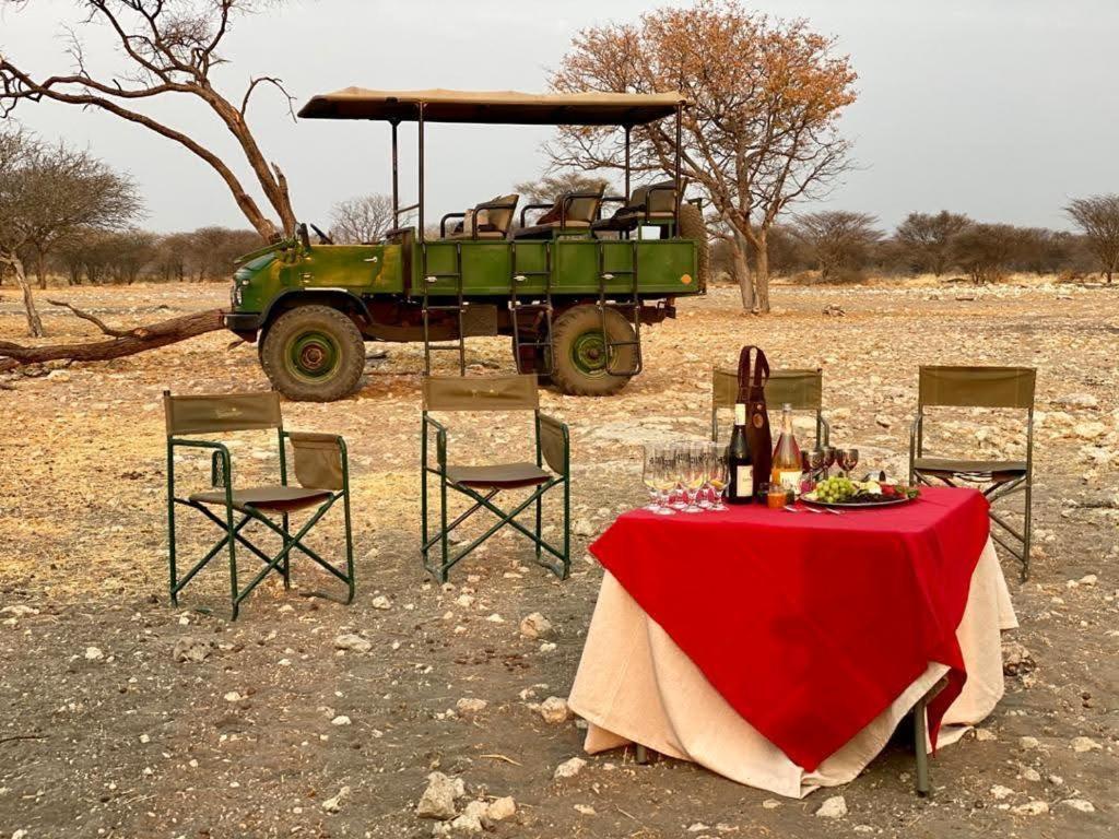 Kifaru Bush Camp Hotel Outjo Luaran gambar